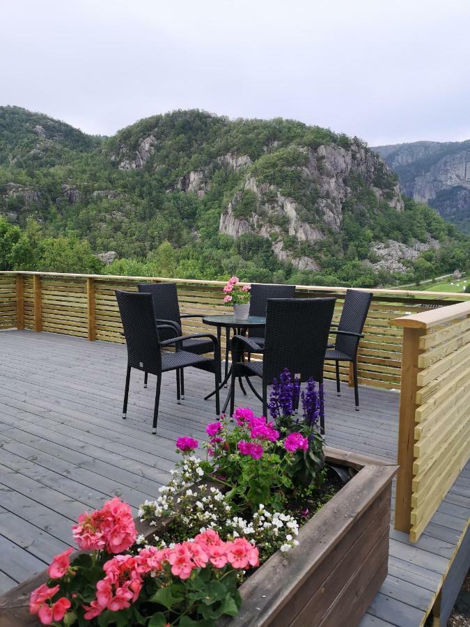 Dada Apartment Hjelmeland Buitenkant foto